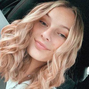 Meet your Posher, Skyler